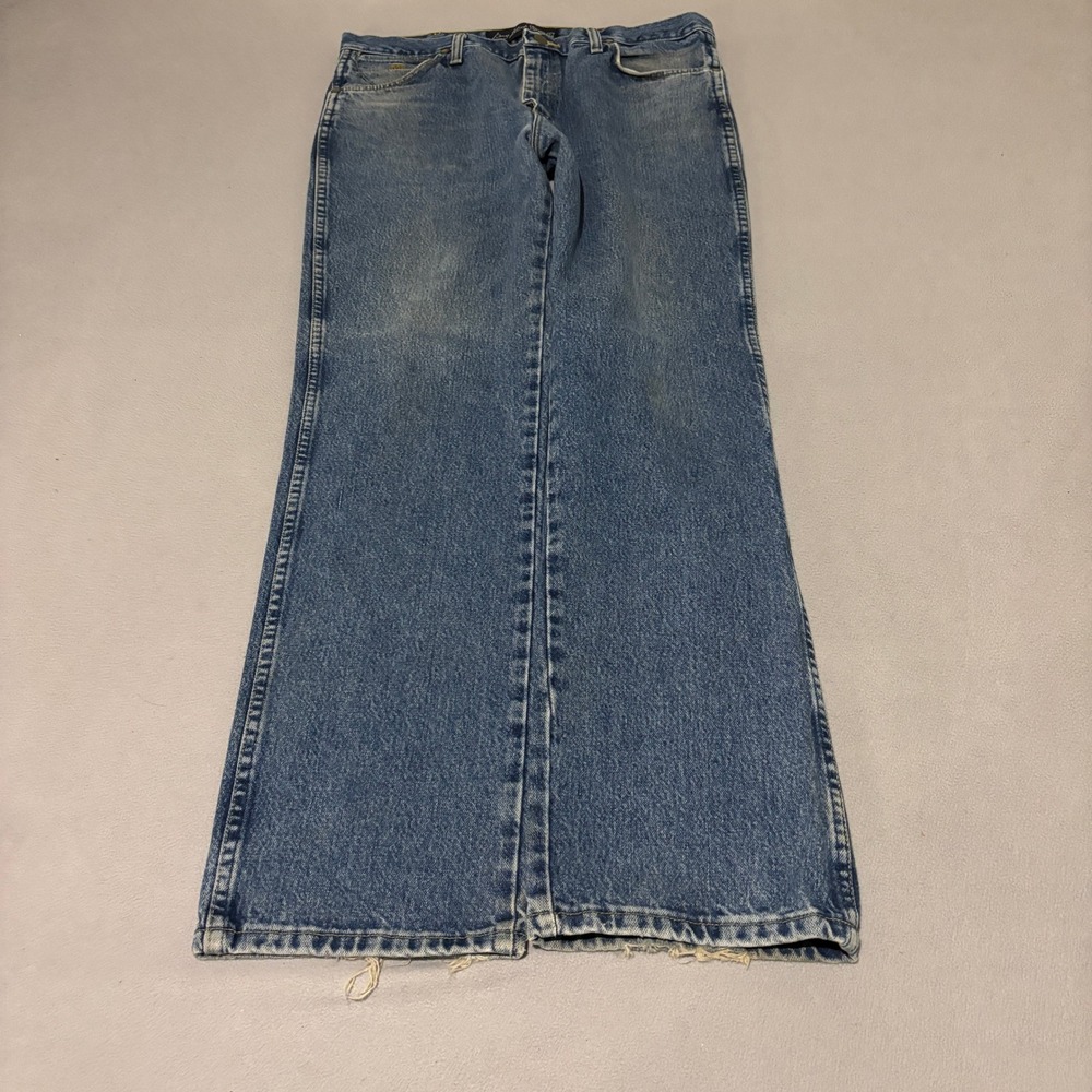 Wrangler George Strait Cowboy Cut Jeans Mens 35x32 Medium Wash Blue Western